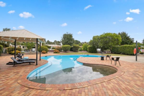 Sundown Villas, Canberra